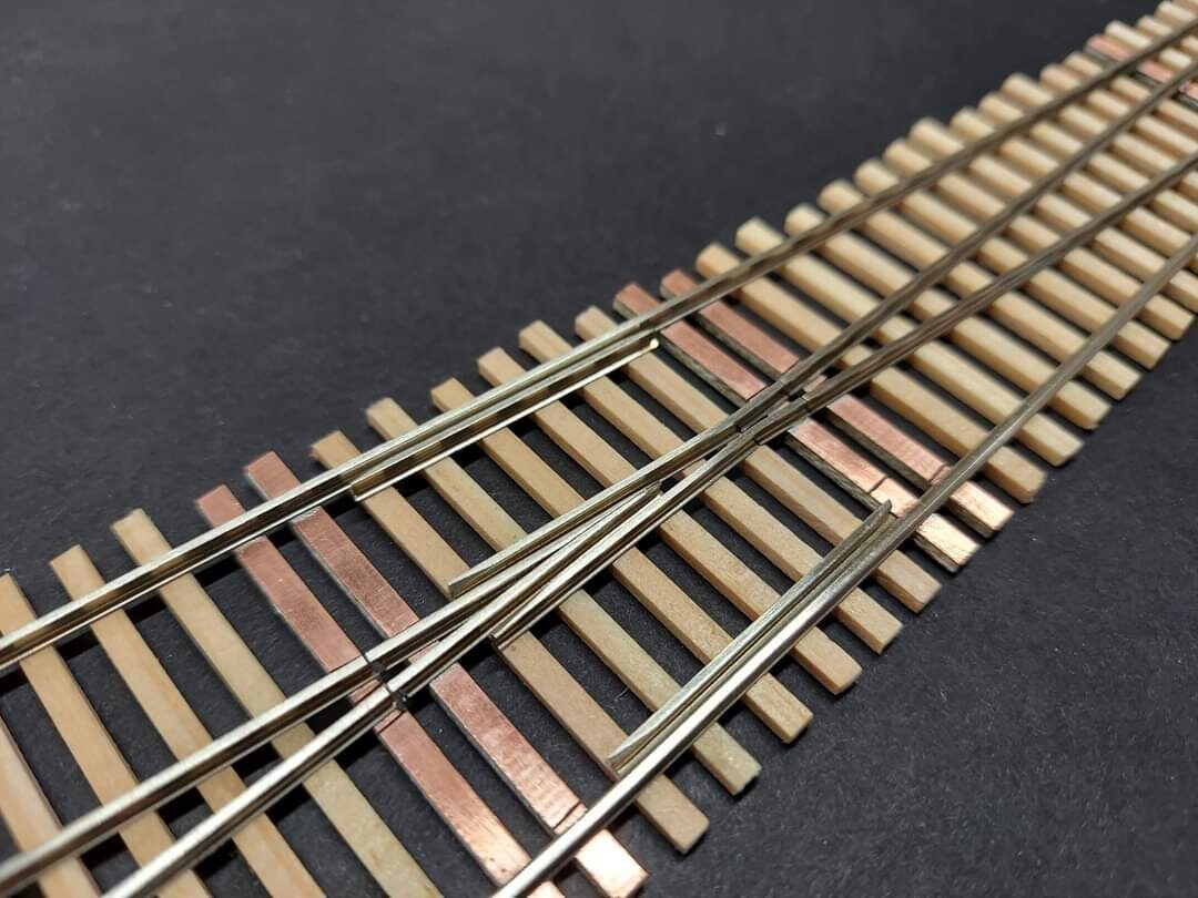 Turnout assembly direction with Oak Hill Template