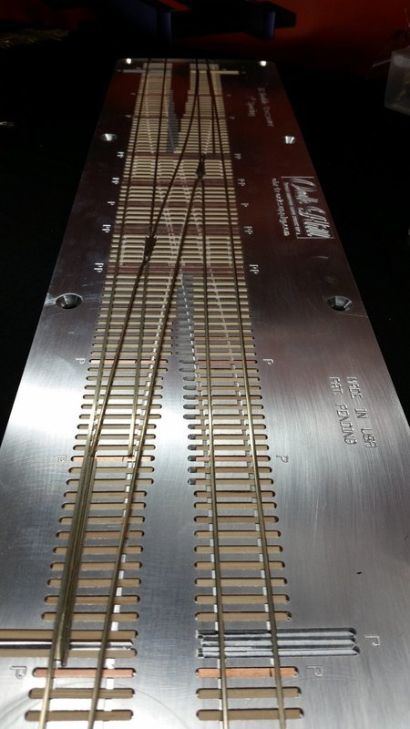 HO #8 Single Crossover
