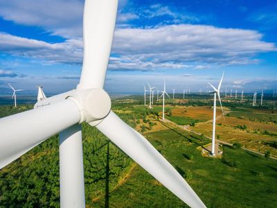 Wind Turbines - Clean, Renewable Energy Solutions