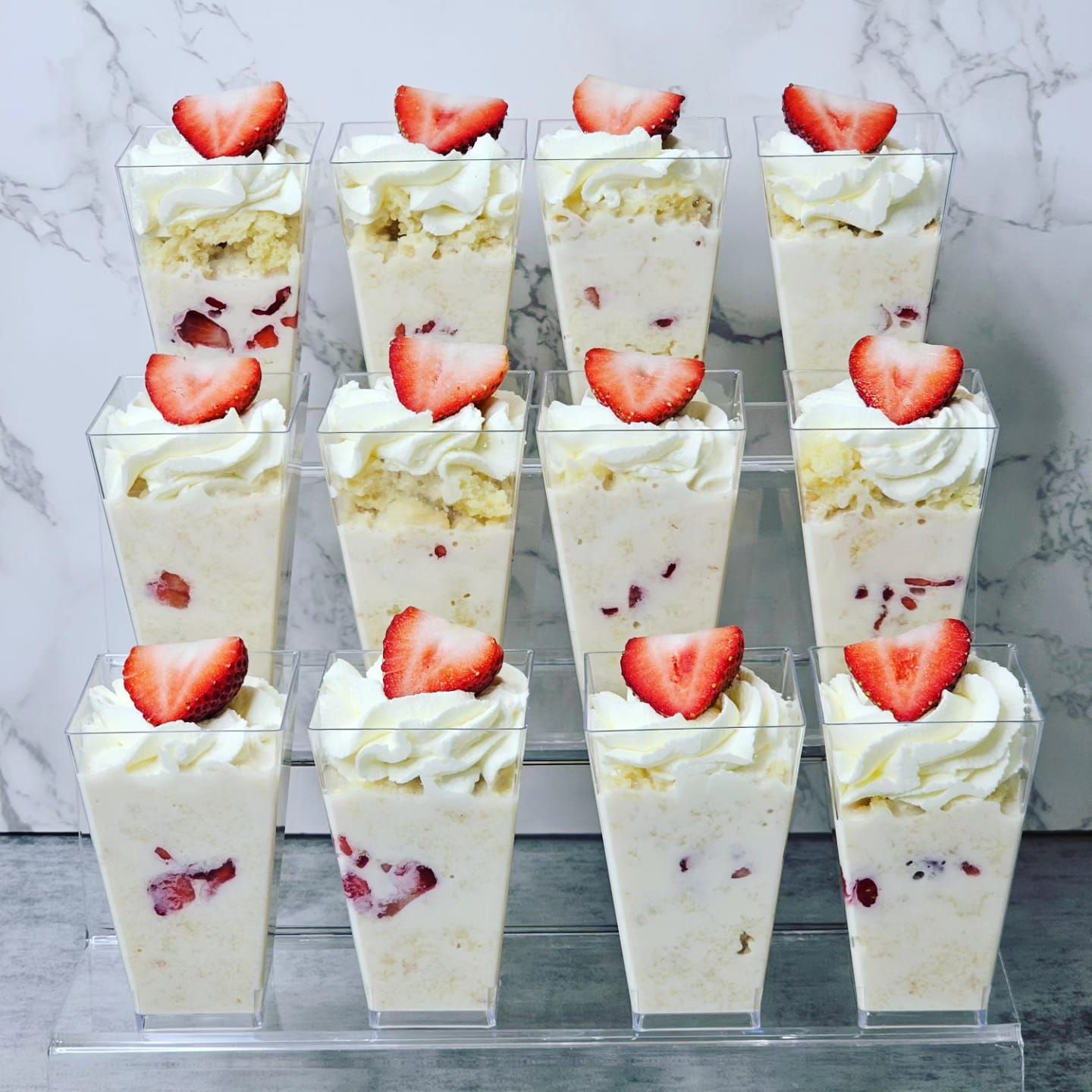 Tres leches con fresas