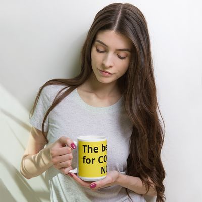 Weiße, glänzende Tasse wg