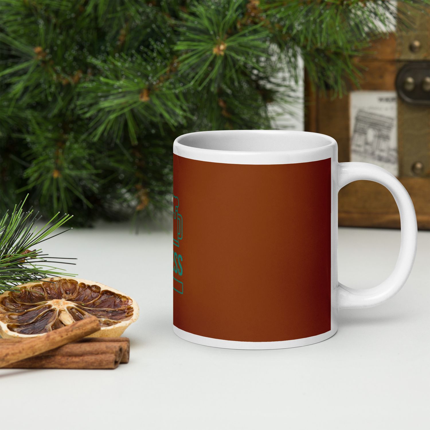 Weiße, glänzende Tasse bt