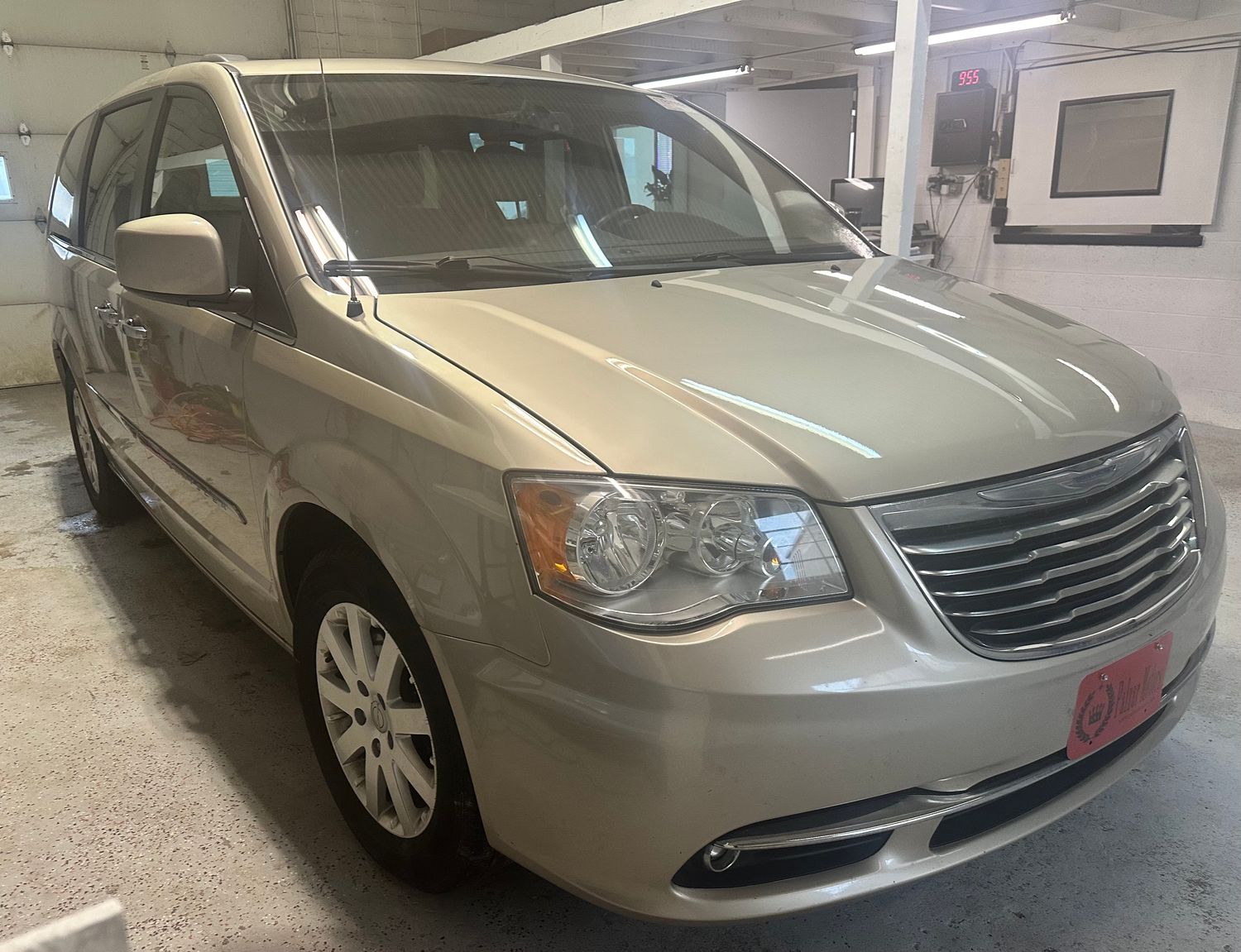 2015 Chrysler Town &amp; Country