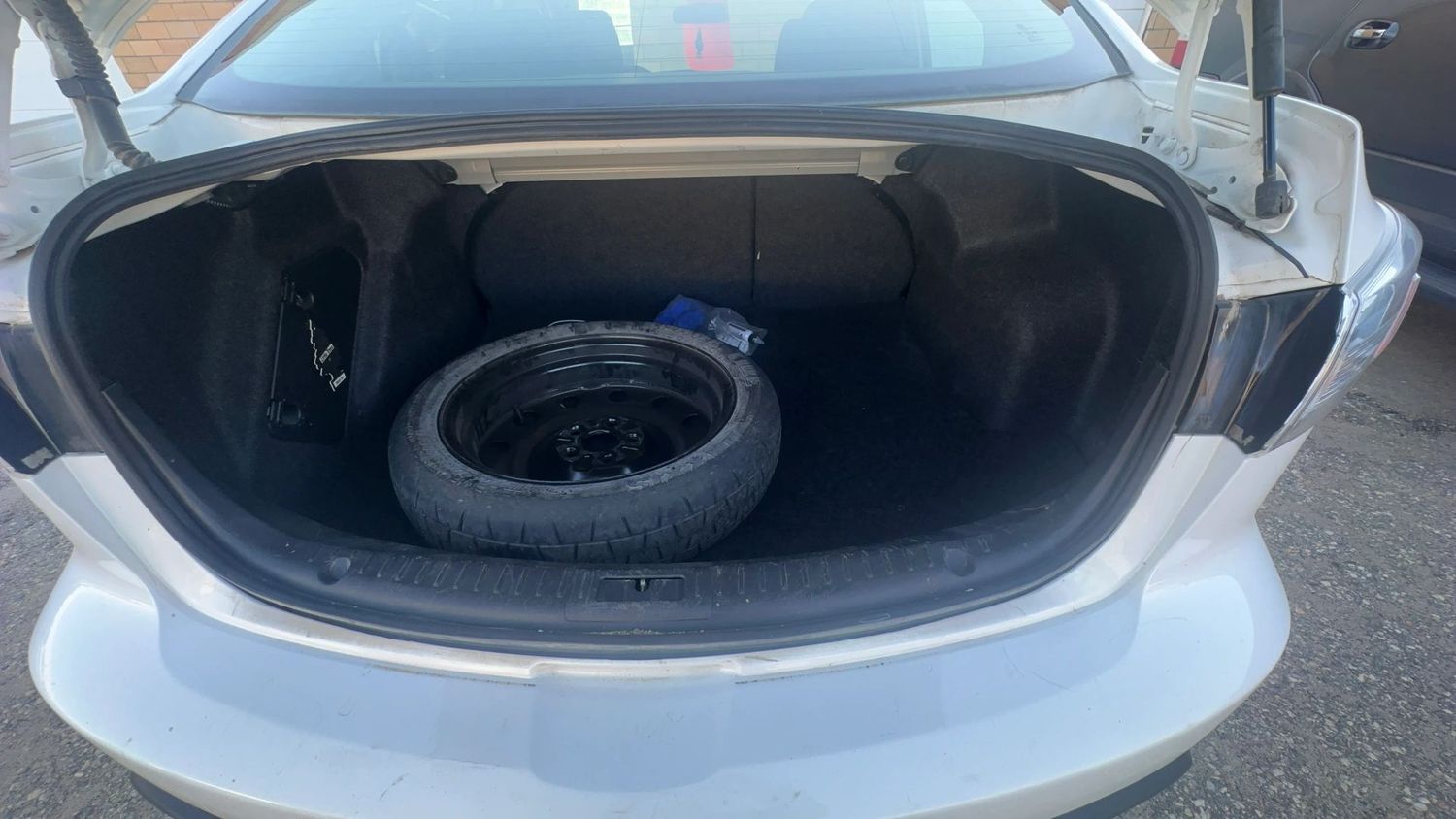 2011 MAZDA MAZDA3