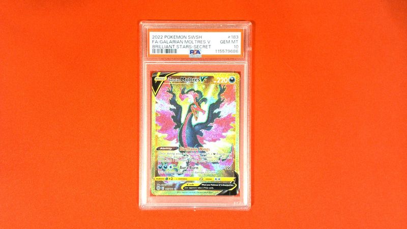 Galarian Moltres V #183 PSA 10 115579686