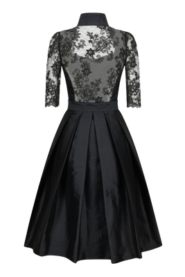Dirndl „Black Magic 3/4-Arm“ mit Spitzenrücken