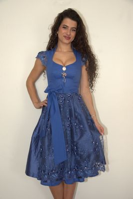 Dirndl „Mara“ mit geschlossenem Rücken