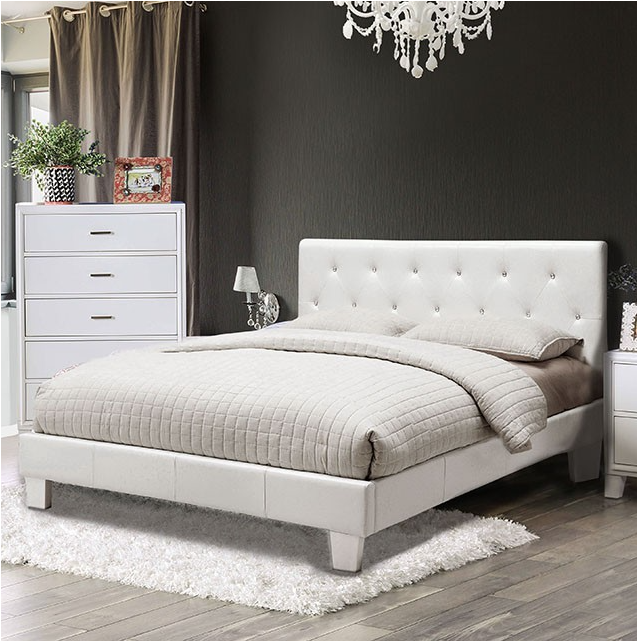 Velen Queen Bed - White