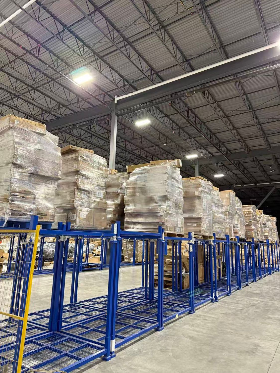 Wholesale VASAGLE return pallets