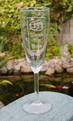 Engraved prosecco/champagne glasses