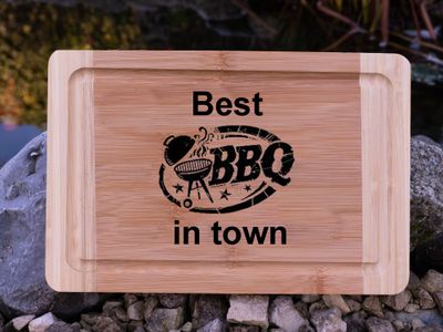 Engraved wooden chopping/barbecue boards medium size