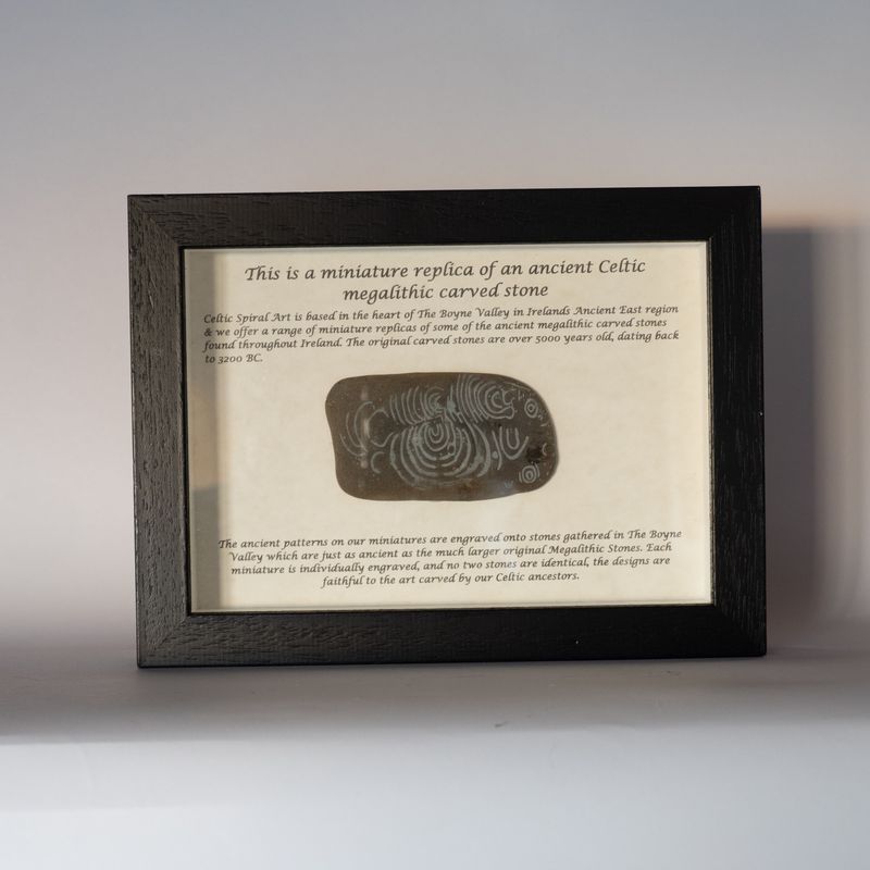 Miniature replica megalithic stones