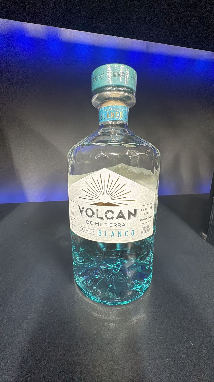 VOLCAN TIERRA TEQ BLANCO 750ML