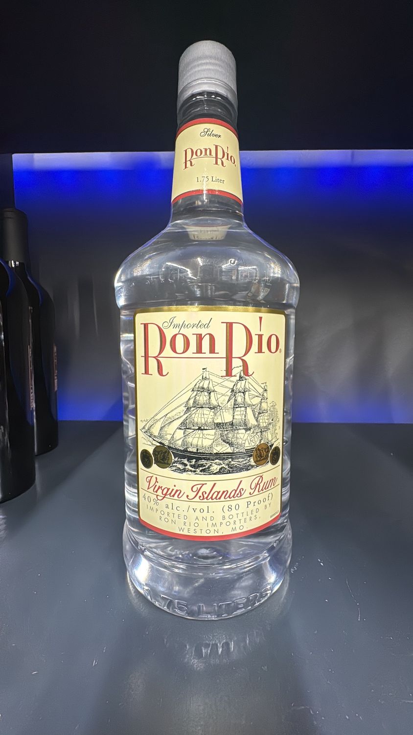 RON RIO SILVER RUM 1.75L