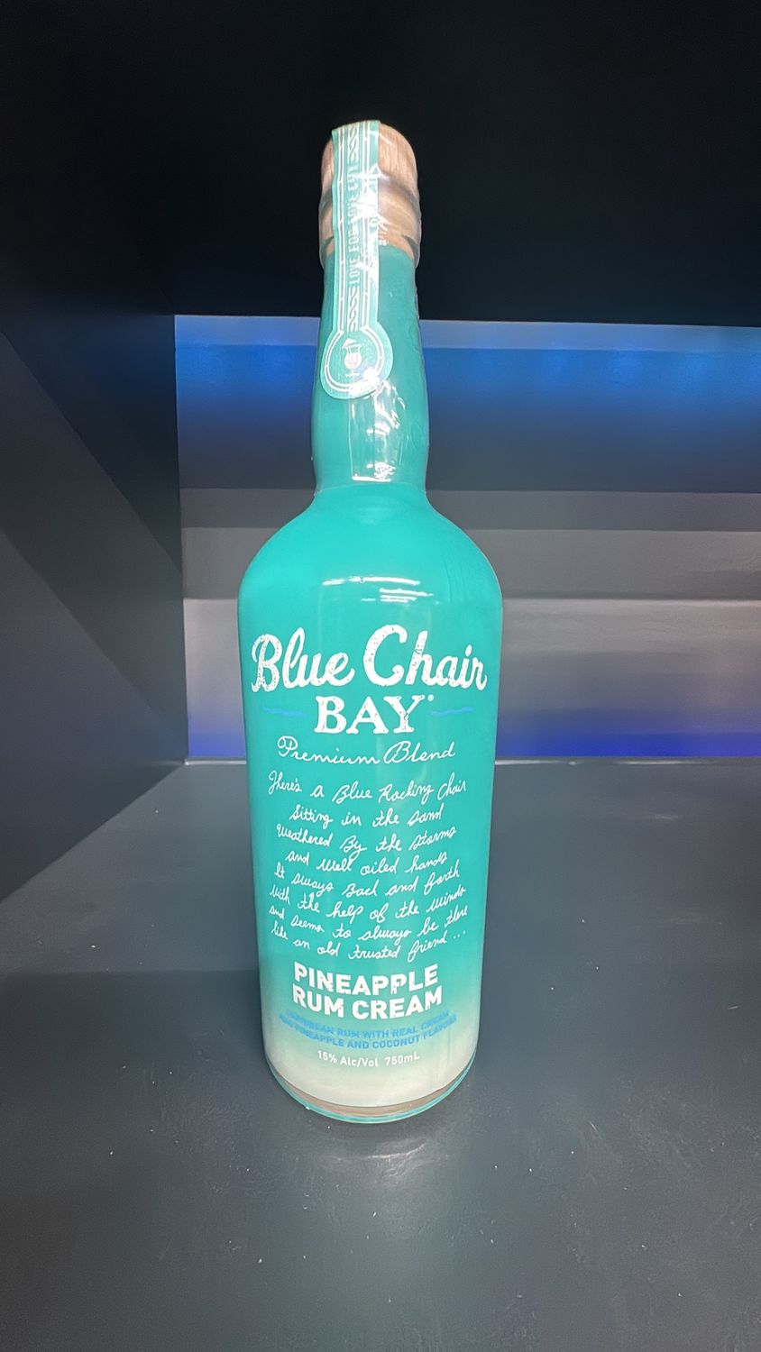 BLUE CHAIR PINEAPPLE CREAM 750ML