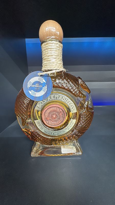 DOS ARMADILLOS REPO 750ML