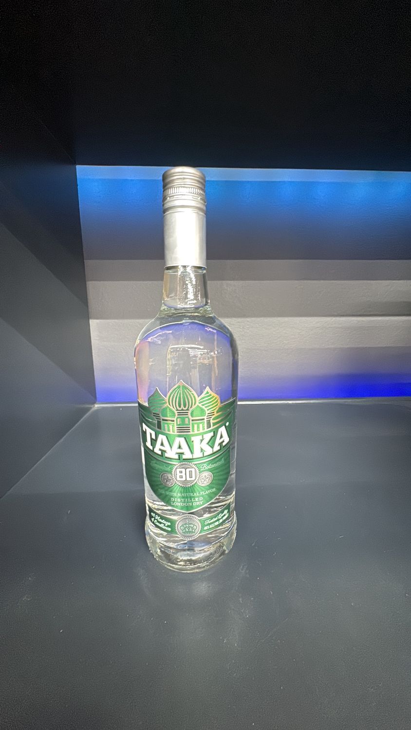 TAAKA GIN 750ML