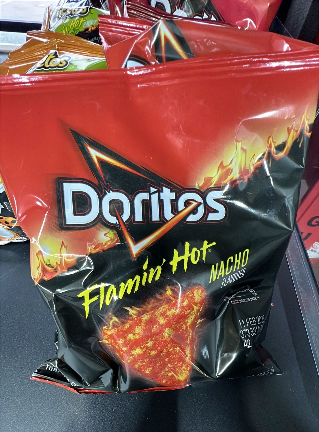 FLAMIN HOT DORITOS