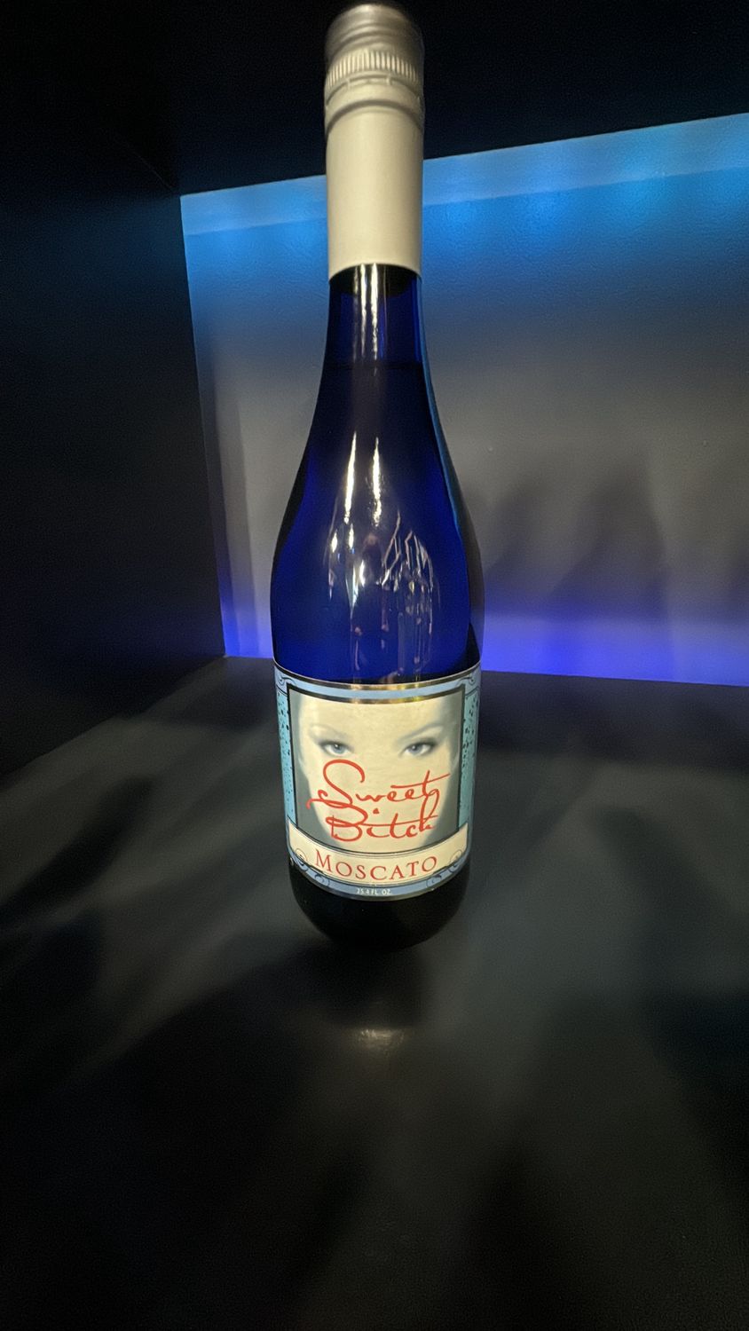SWEET BITCH MOSCATO 750ML