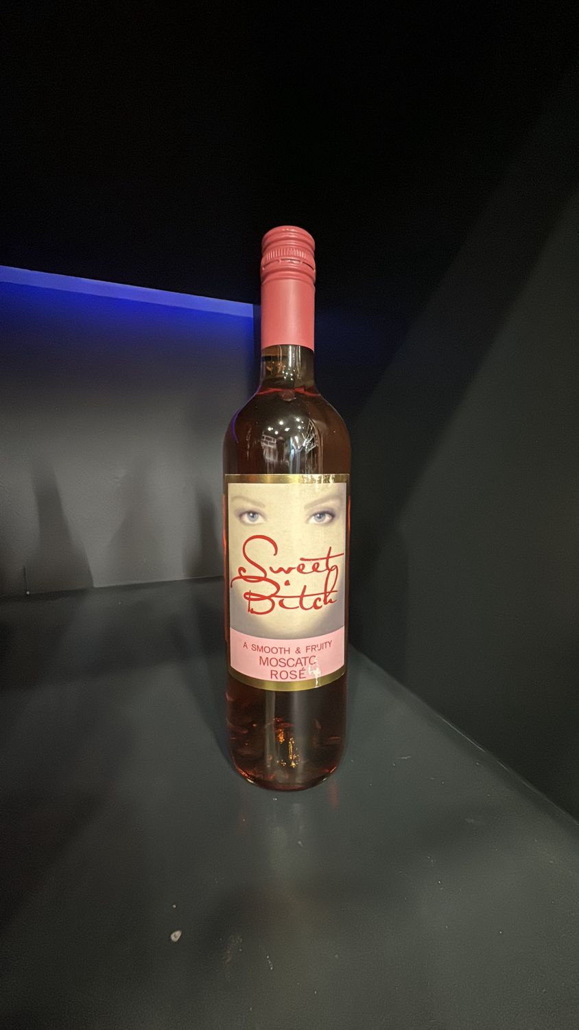 SWEET BITCH MOSCATO ROSE 760ML