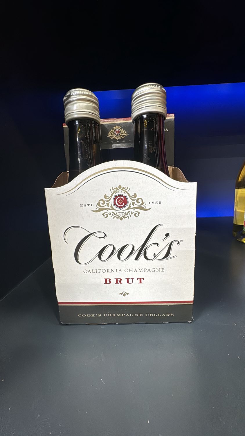 COOKS BRUT CHAMPAGNE 4PK