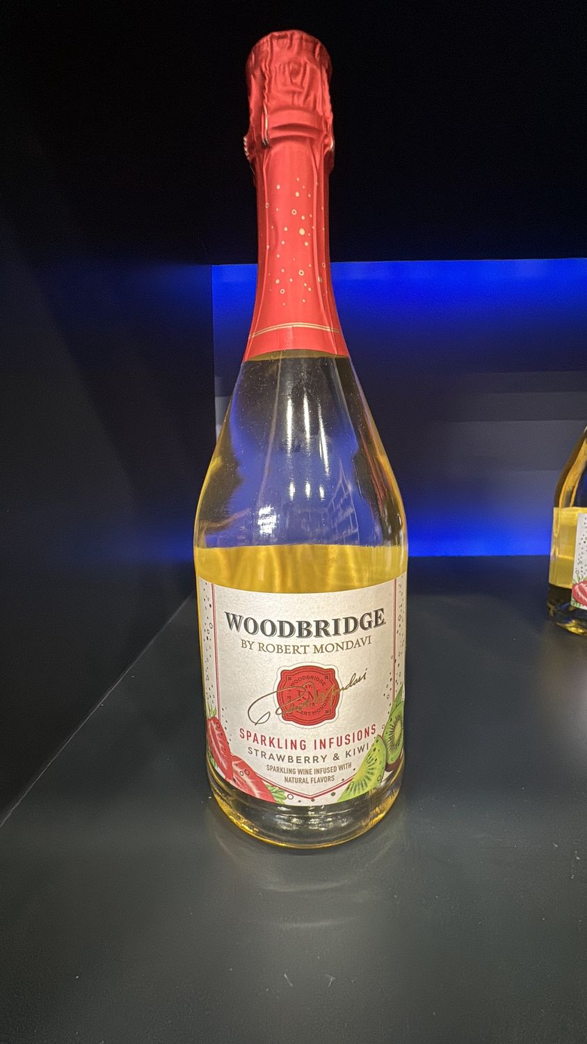 WOODBRIDGE SPARKLING STRAW KIWI 750ML