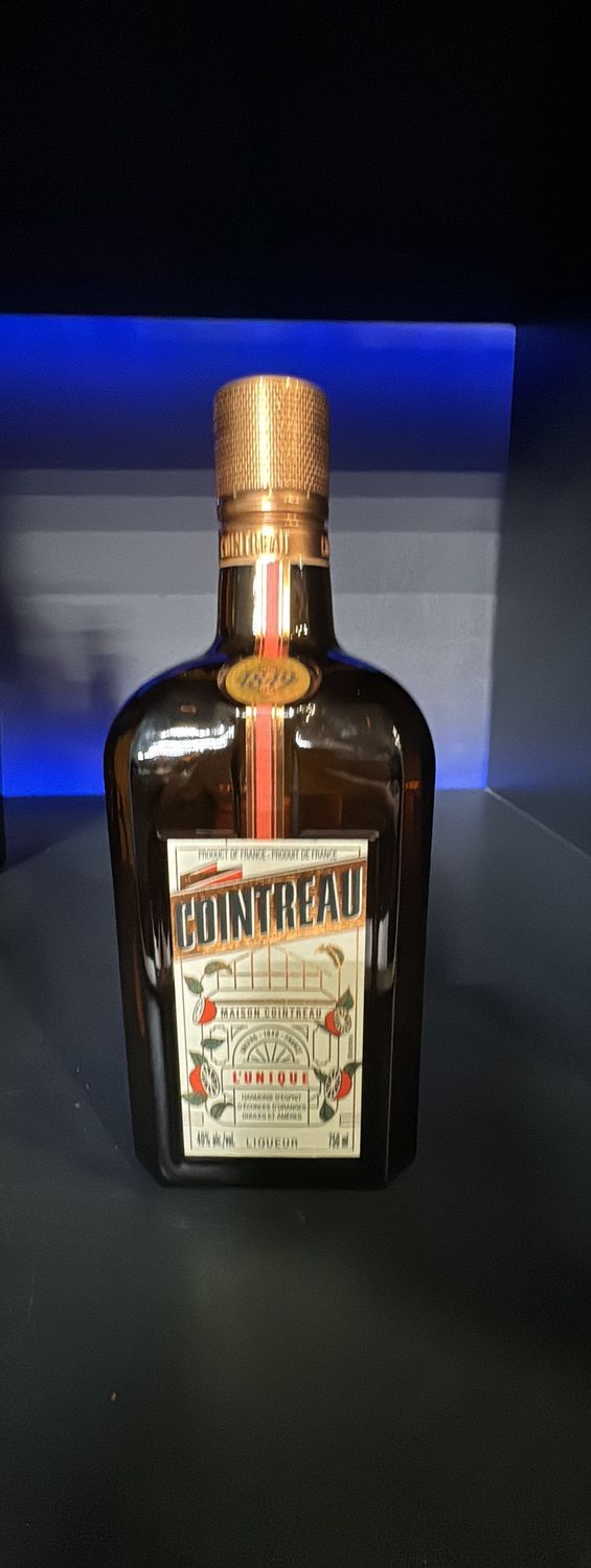 COINTREAU 750ML