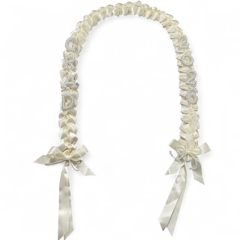 Class Of 2026 Pearl Ivory Lei