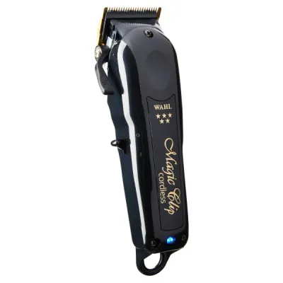 Wahl Professional 5 Star Magic Clip Cordless Clipper - Black Wahl Professional 5 Star Magic Clip Cordless Clipper - Black