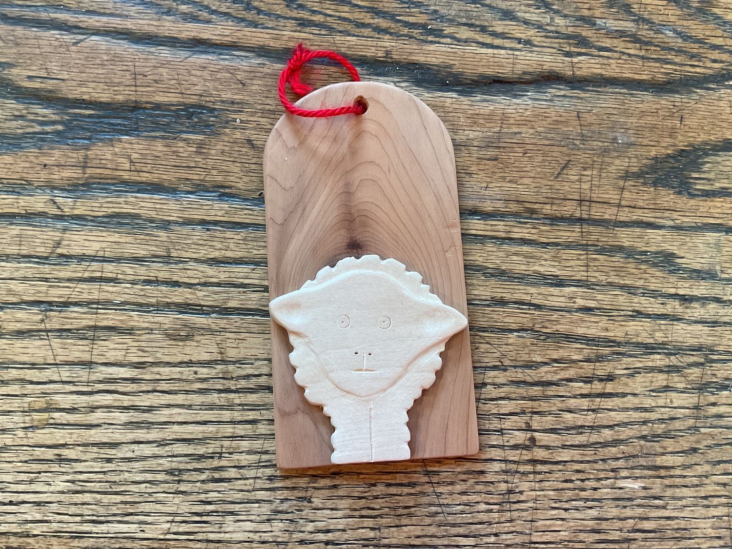 Cedar Hangers or Ornaments- Handmade Sheep, Style: Rounded top
