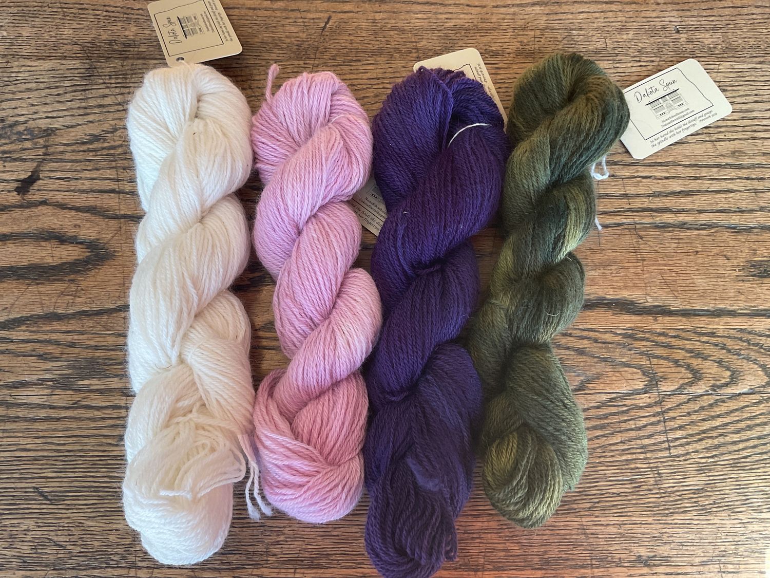 Dakota Spun wool/angora sport