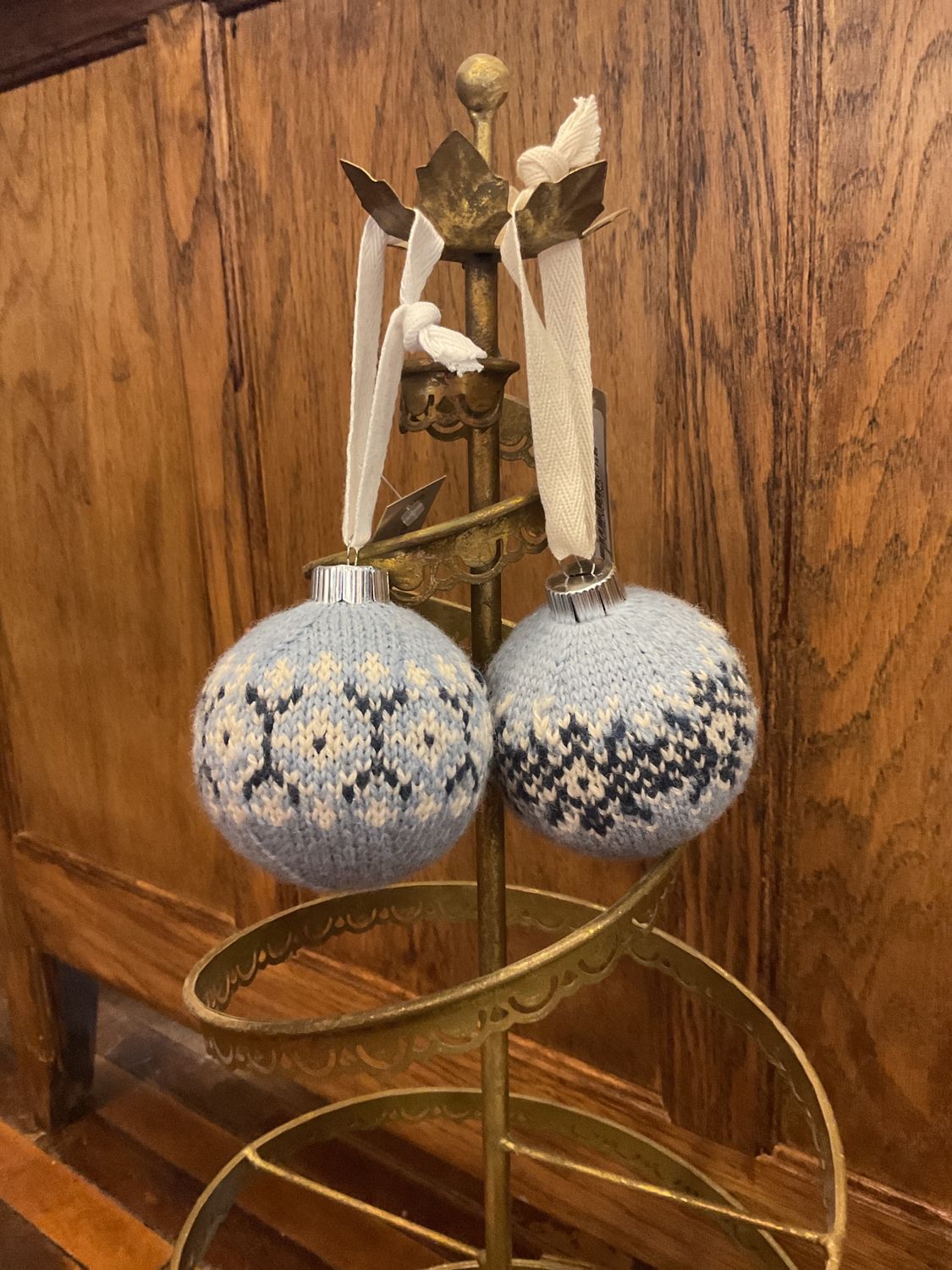 Hand knit ornaments, Color: Light blue