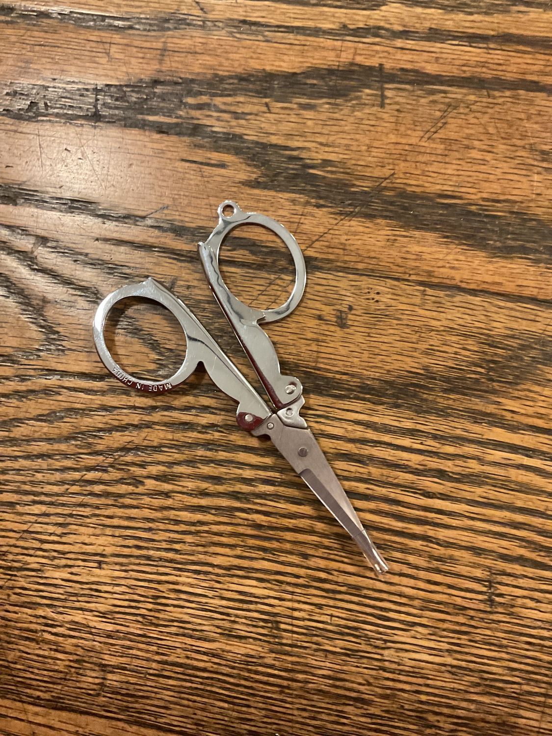 Scissors- Folding