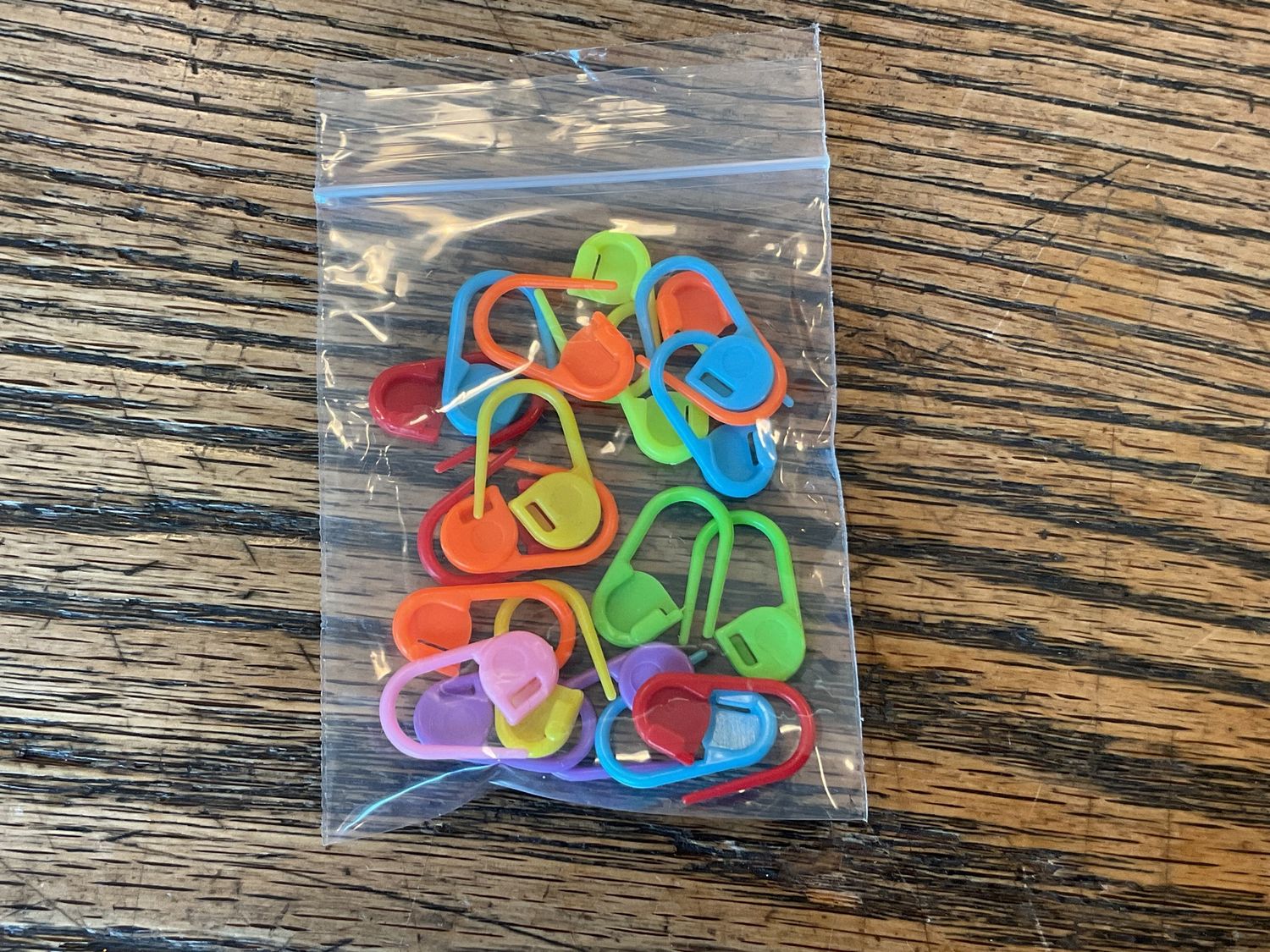 Plastic Stitch Markers (20 pk)