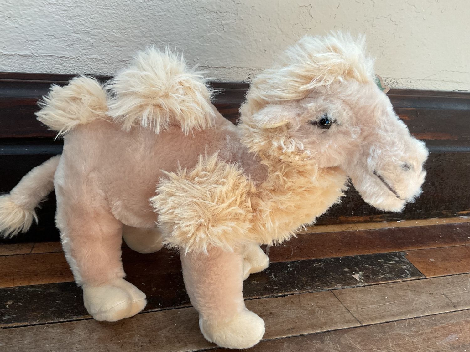 12&quot; (33cm) Wild Onez Bactrian Camel (2 Humps)
