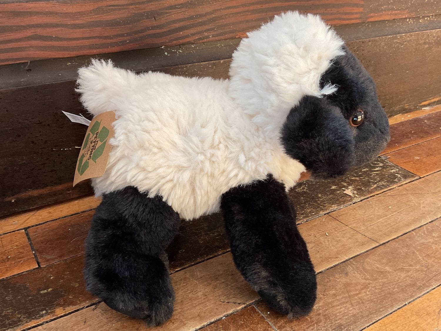 Wild Onez Lamb Sm 9" (20cm)