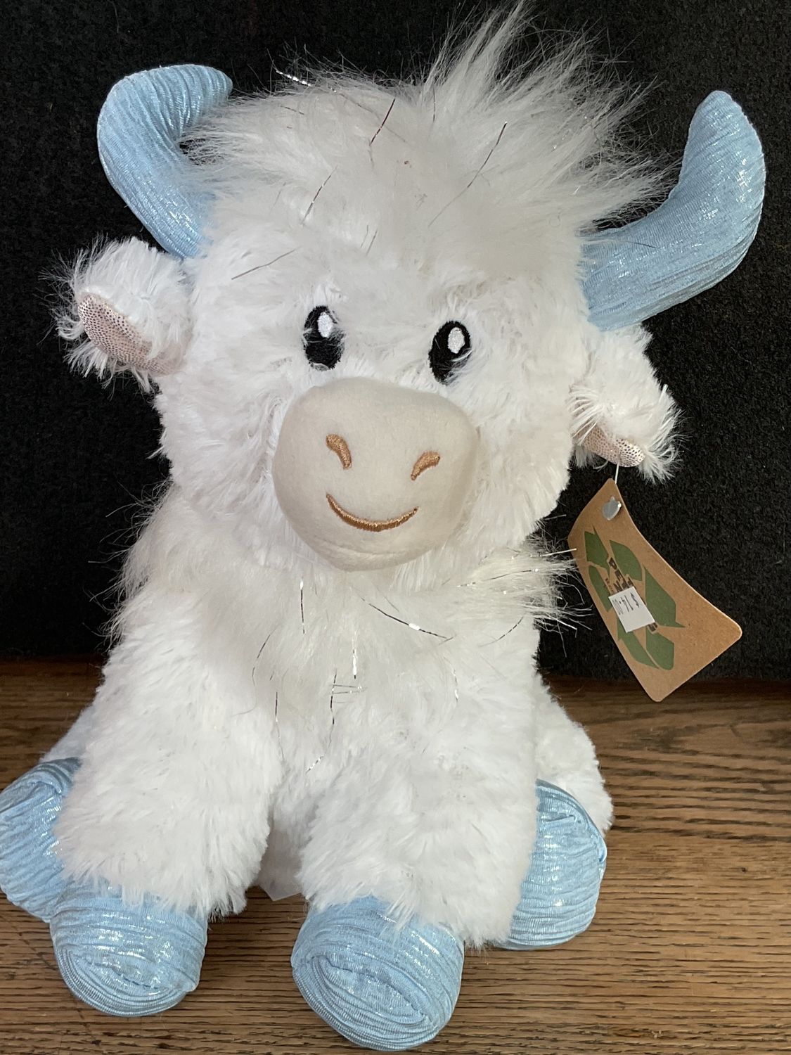 8” Holiday Icey Highland Cow