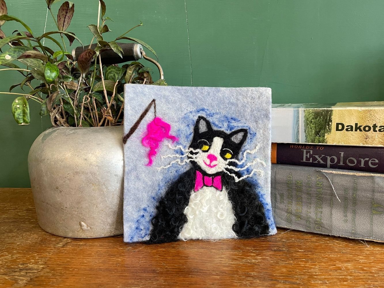 Tuxedo Cat Needle Felting Kit