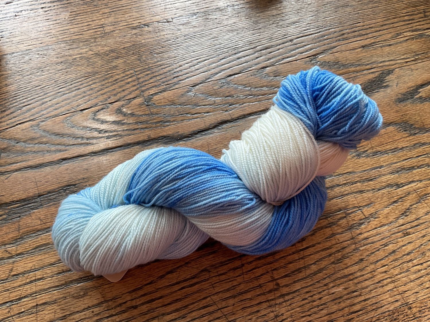 Dakota Dyed Yarn Superwash Merino Nylon Fingering 464yds Yarn, Color: ND sky