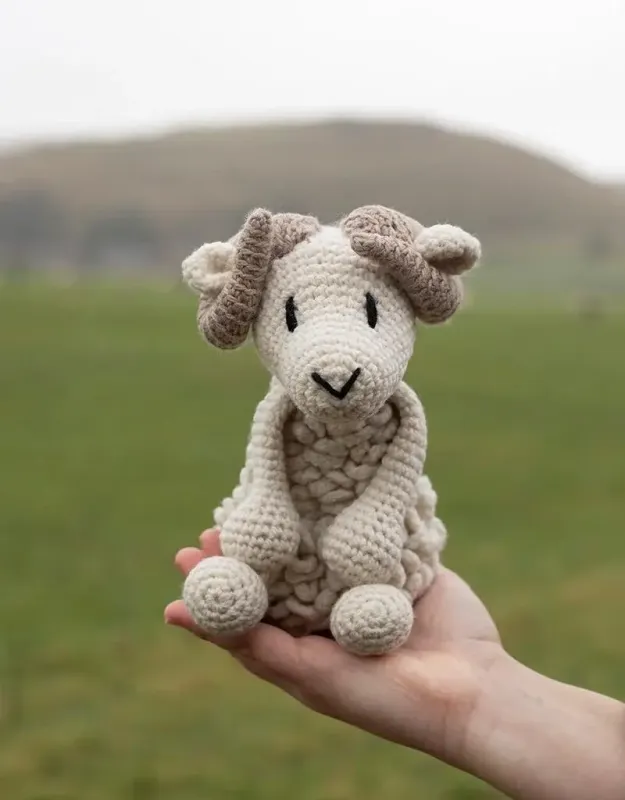Toft Animal Crochet Kit- Bryn the Ram