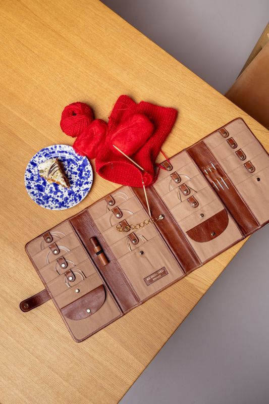 Re:Designed Project 82 XL Circular Needle Case