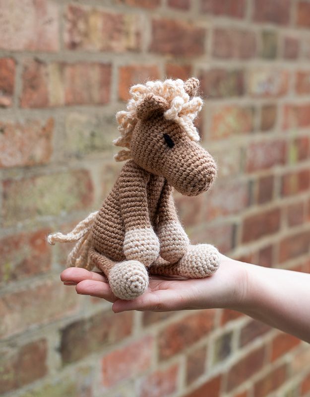 Toft Animal Crochet Kit- Chardonnay The Pony