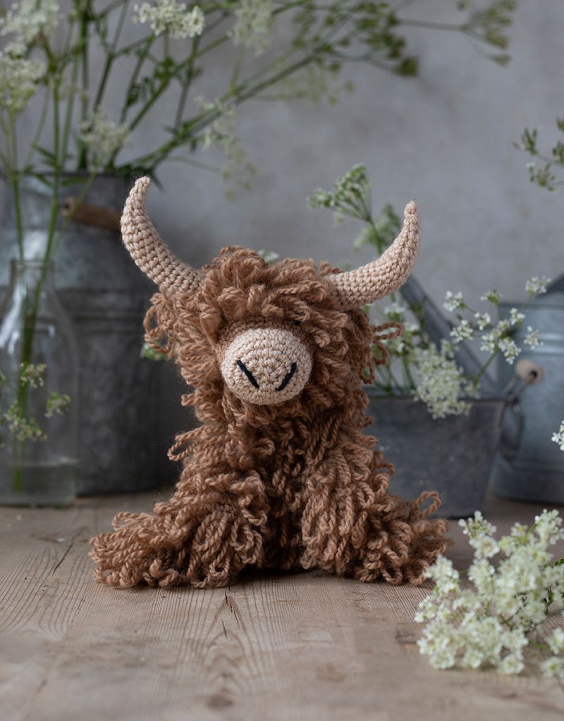 Toft Animal Crochet Kit- Morag The Highland Coo