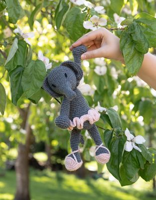Toft Animal Crochet Kit - Ballerina Elephant Kit