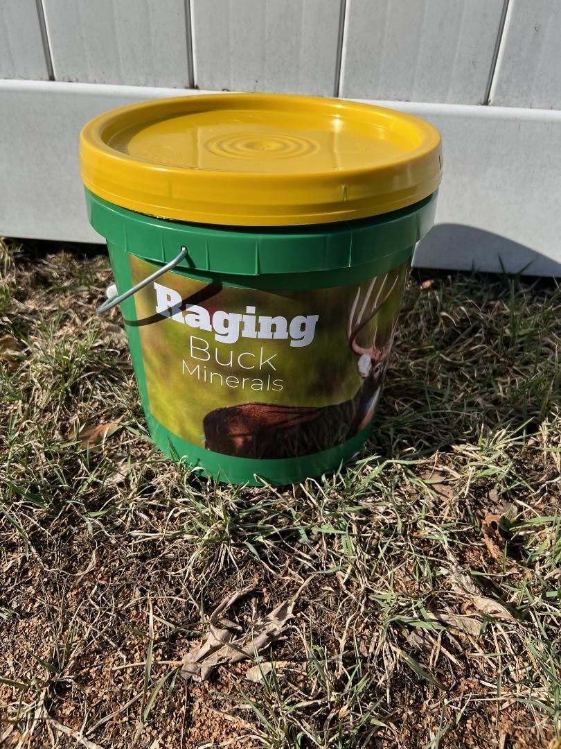 Raging Buck Mineral 25lb Raging Buck Mineral 25lb