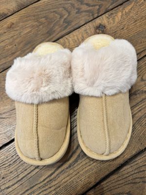 KLASSIEKE PANTOFFELS