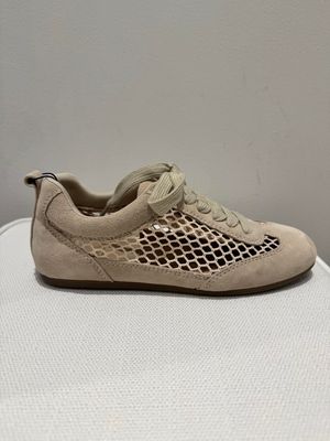 BEIGE KID SUEDE SNEAKER