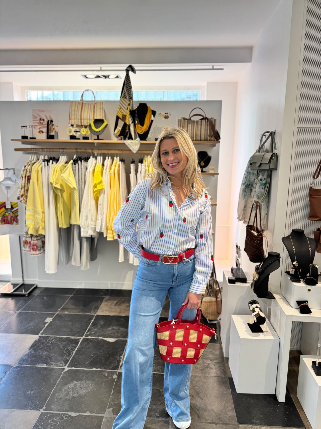 Bloes blauw/wit gestreept met aardbeien