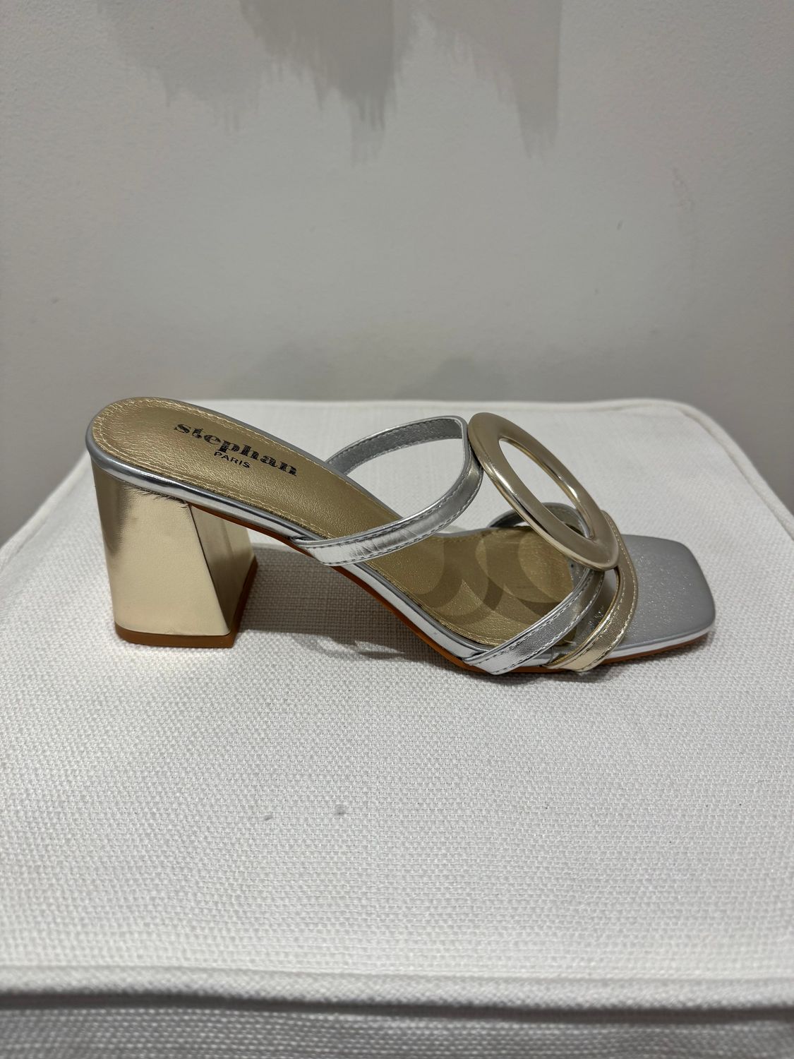 PUMP GOLD/SILVER MM-7