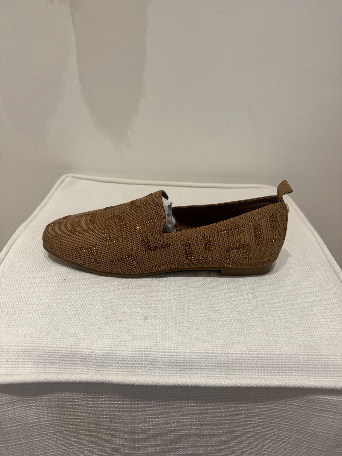 CAMEL KNITTED + BEIGE STONES LOAFER